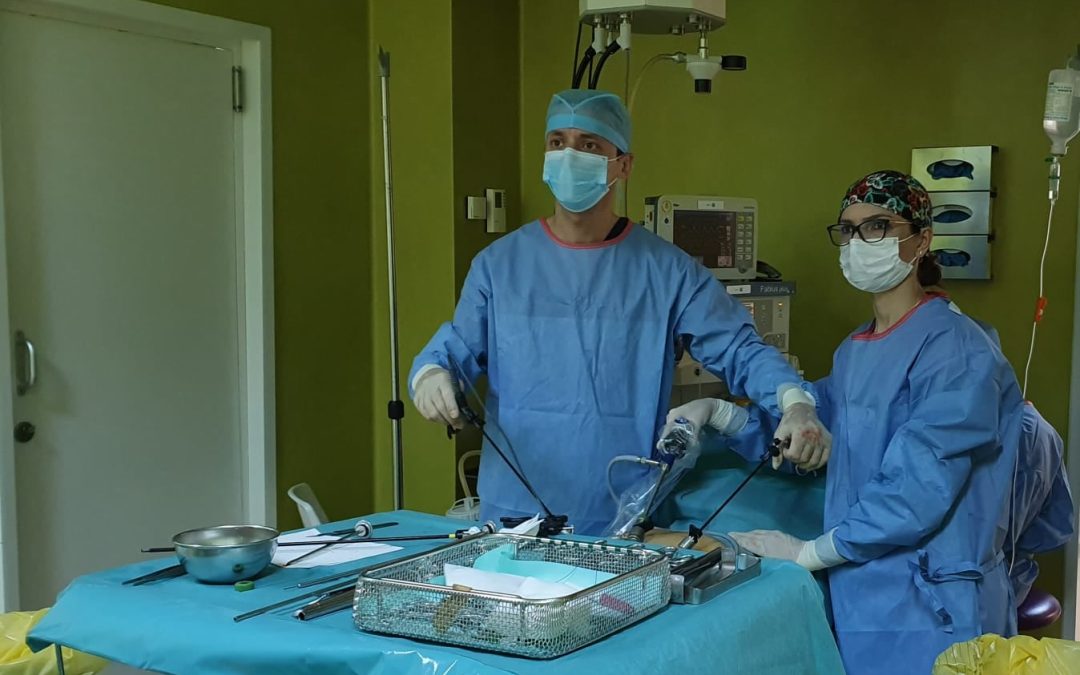 Laparoscopia pentru herniile postoperatorii (eventrații)